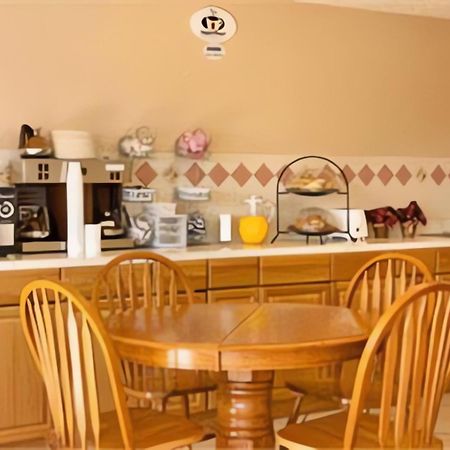 Super 8 By Wyndham Lake Havasu City Restauracja zdjęcie