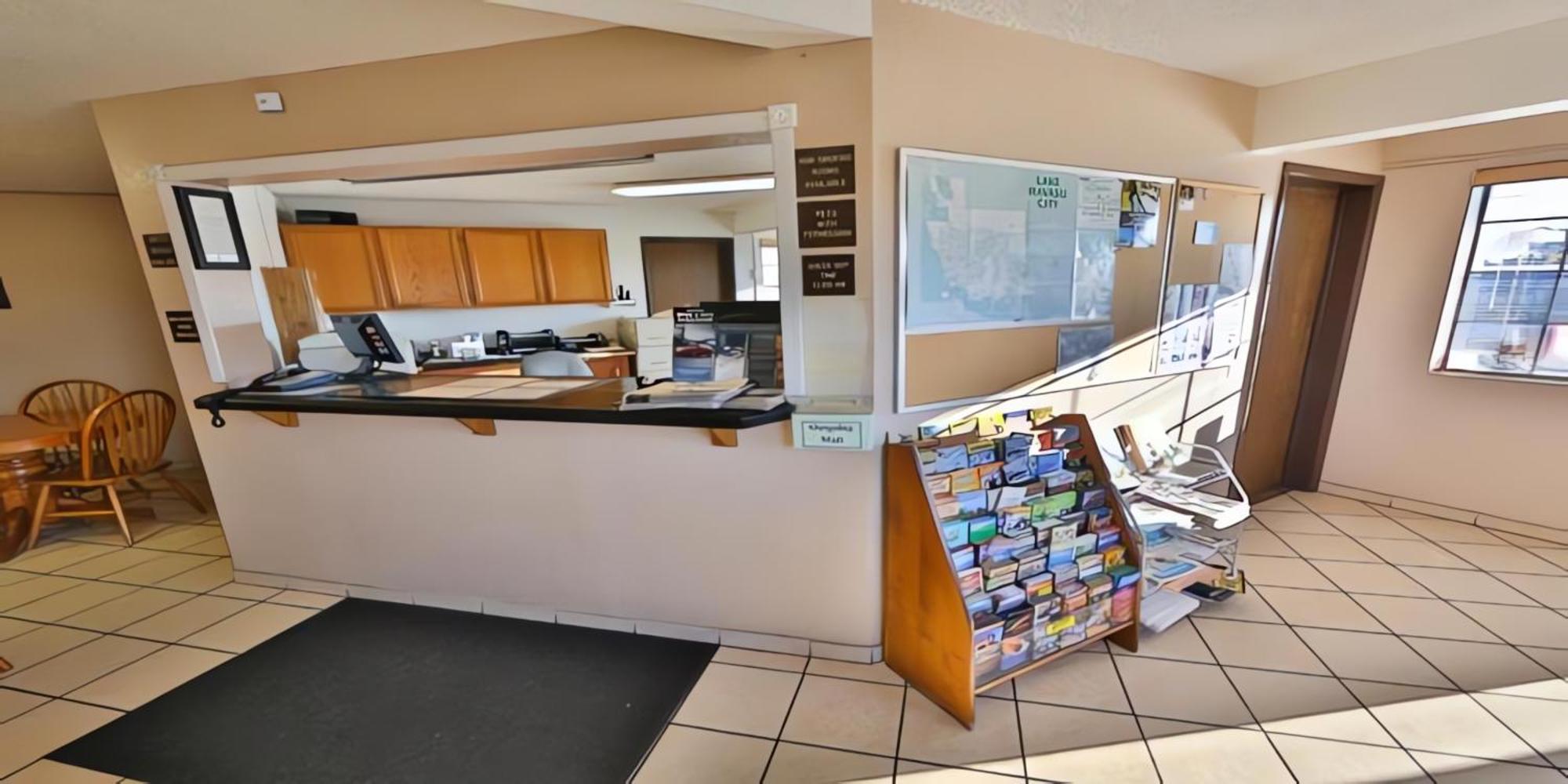Super 8 By Wyndham Lake Havasu City Zewnętrze zdjęcie