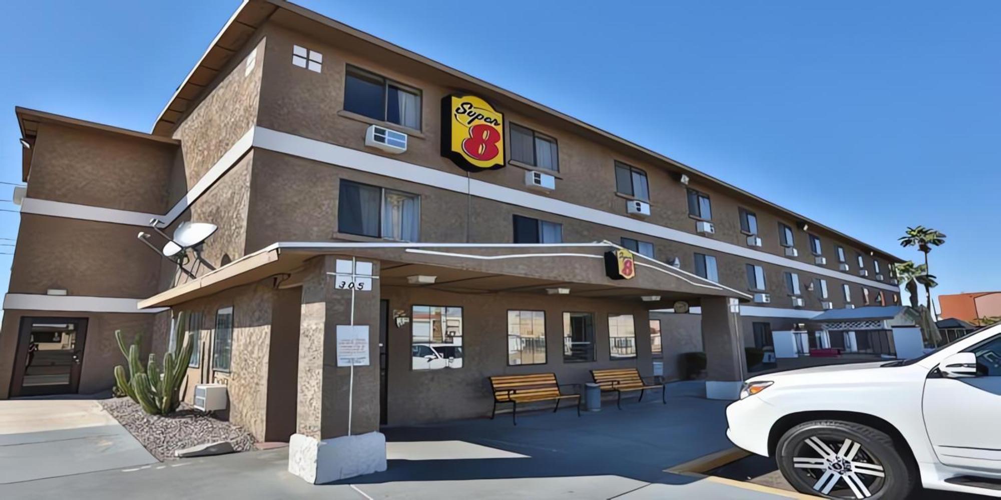Super 8 By Wyndham Lake Havasu City Zewnętrze zdjęcie