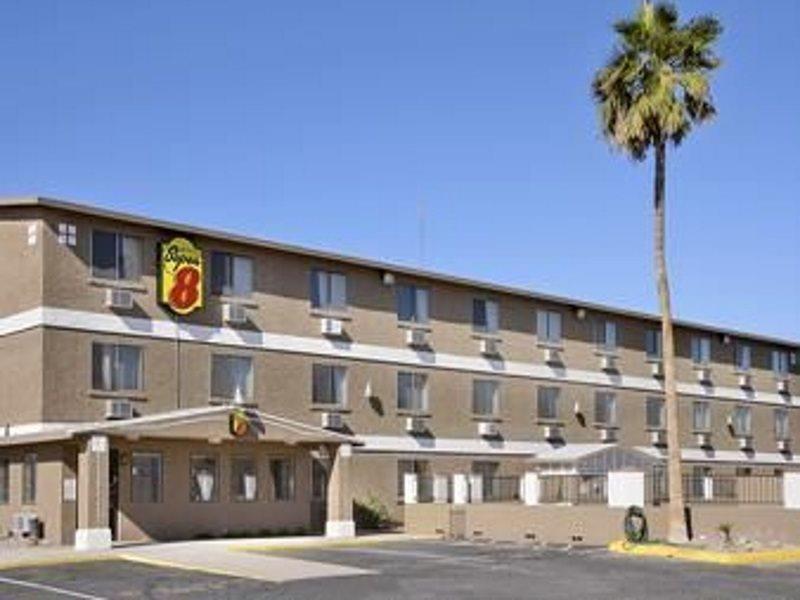 Super 8 By Wyndham Lake Havasu City Zewnętrze zdjęcie